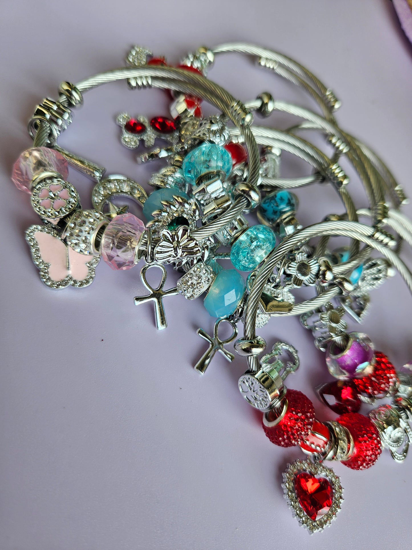 Claires bracelet
