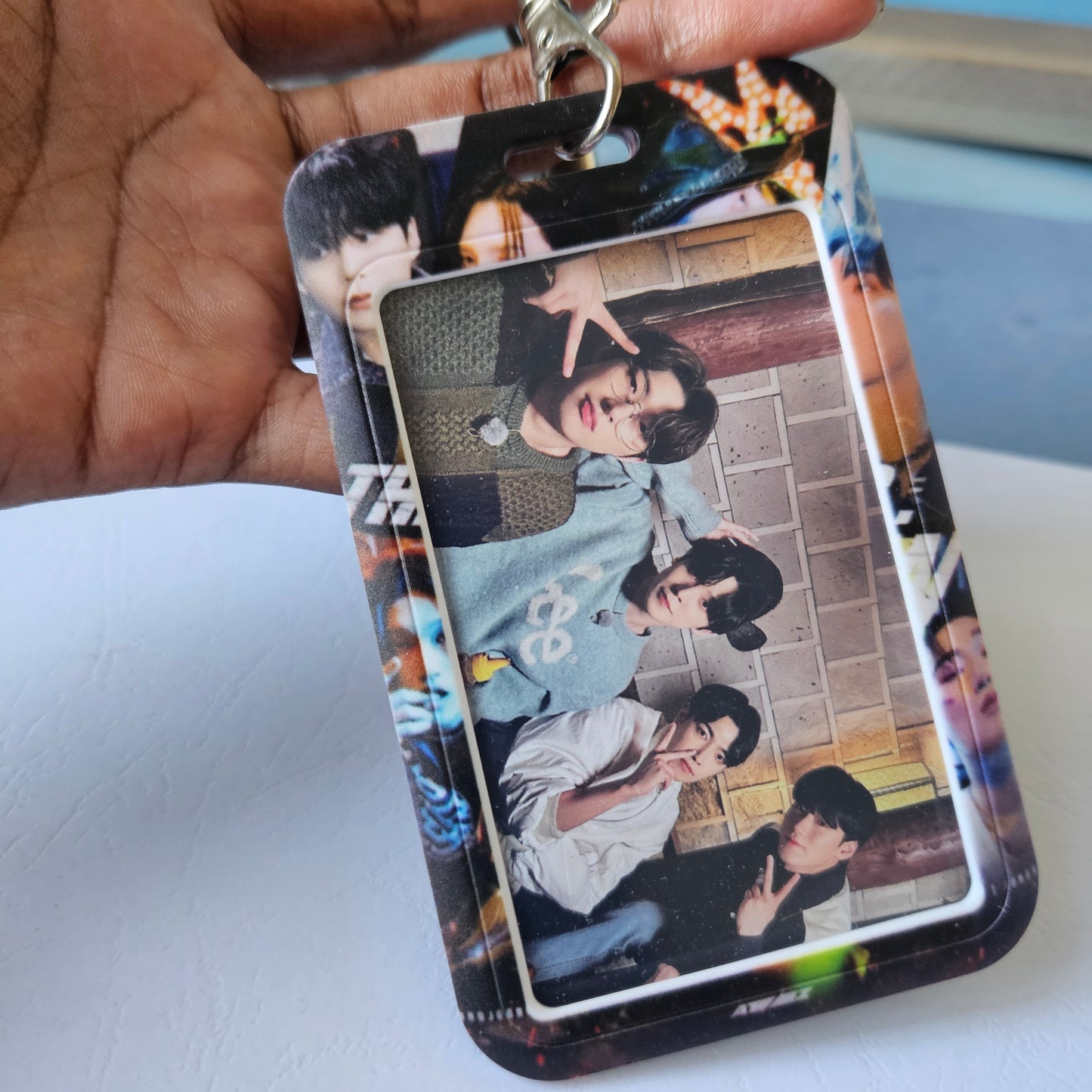 Ateez bouncy keychain
