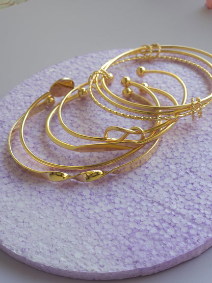 Bohemian gold stacks