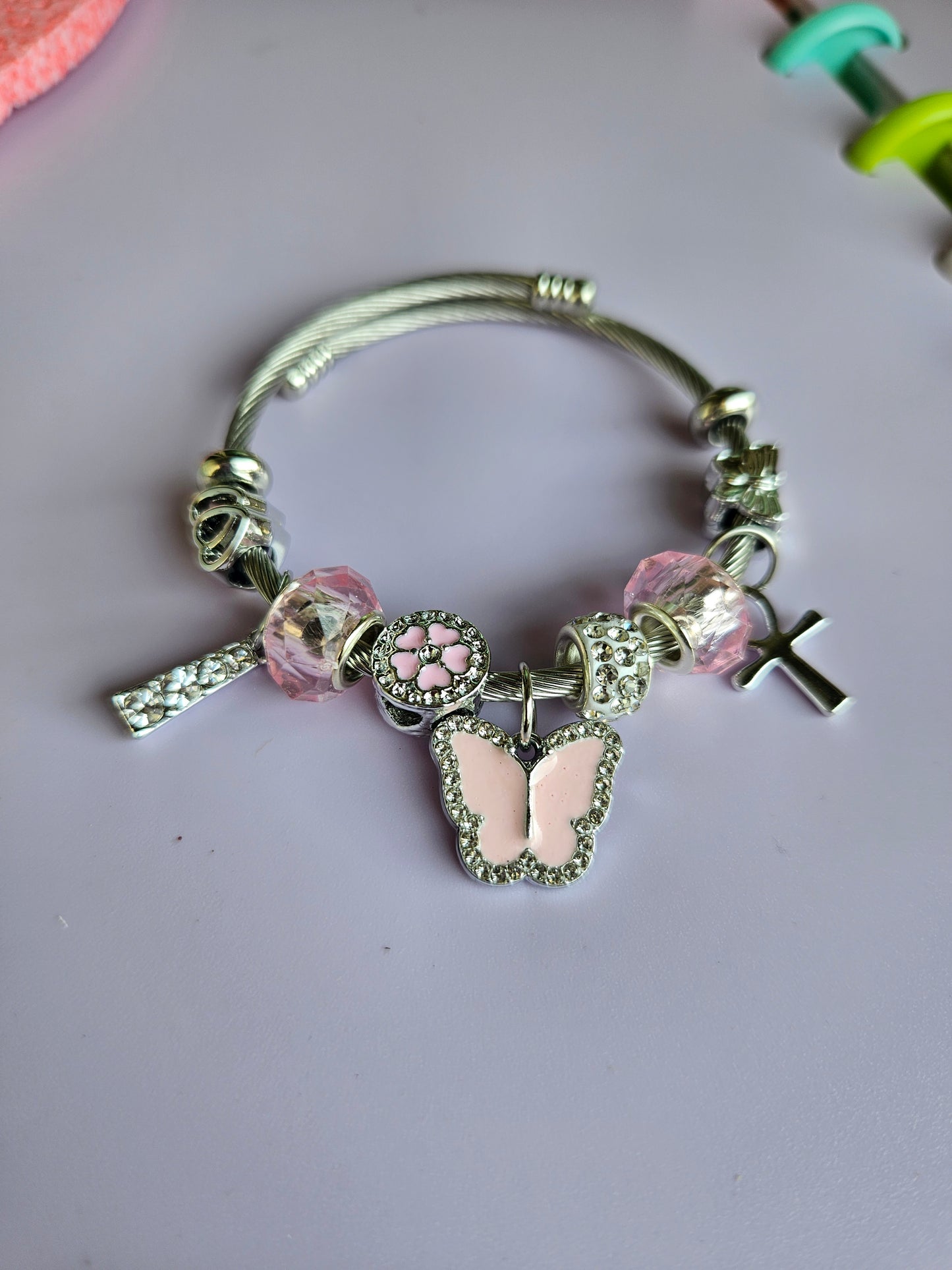 Claires bracelet