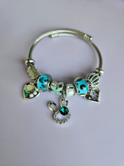 Claires bracelet
